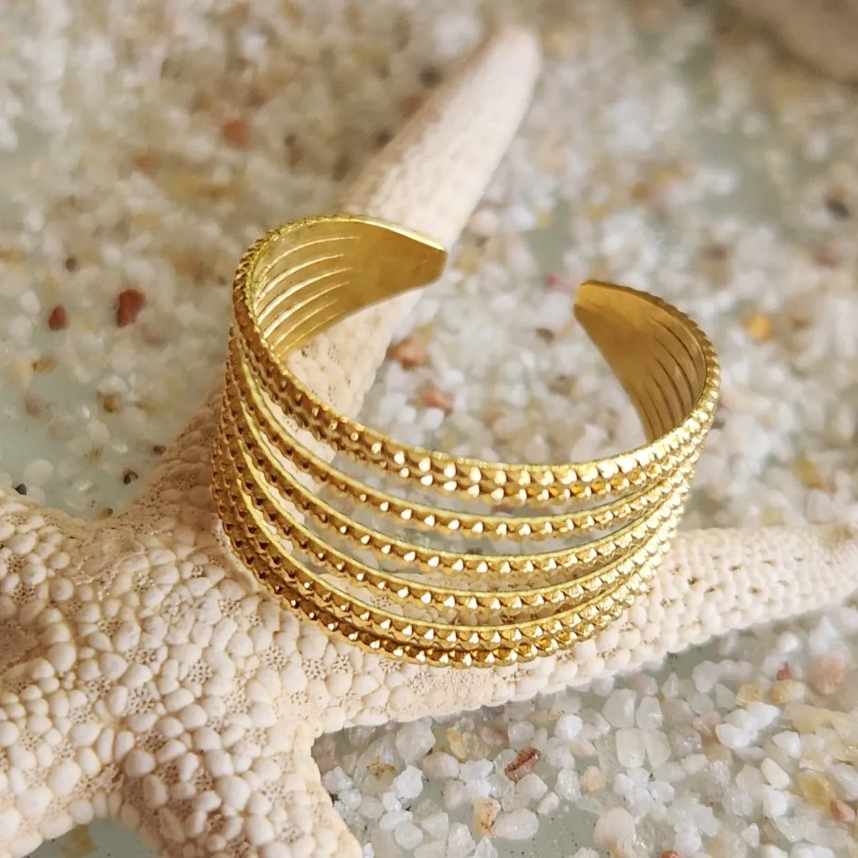 GOLDEN SPHERE - ADJUSTABLE GOLD LAYERED WATERPROOF RING