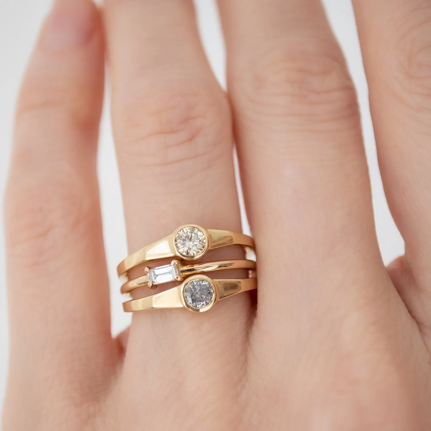 Linear Baguette Ring