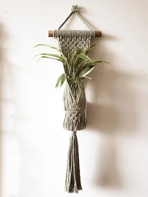 Macrame Plant Hanger - Handmade with Natural Cotton Rope - Perfect for Home Decor and Gift Giving