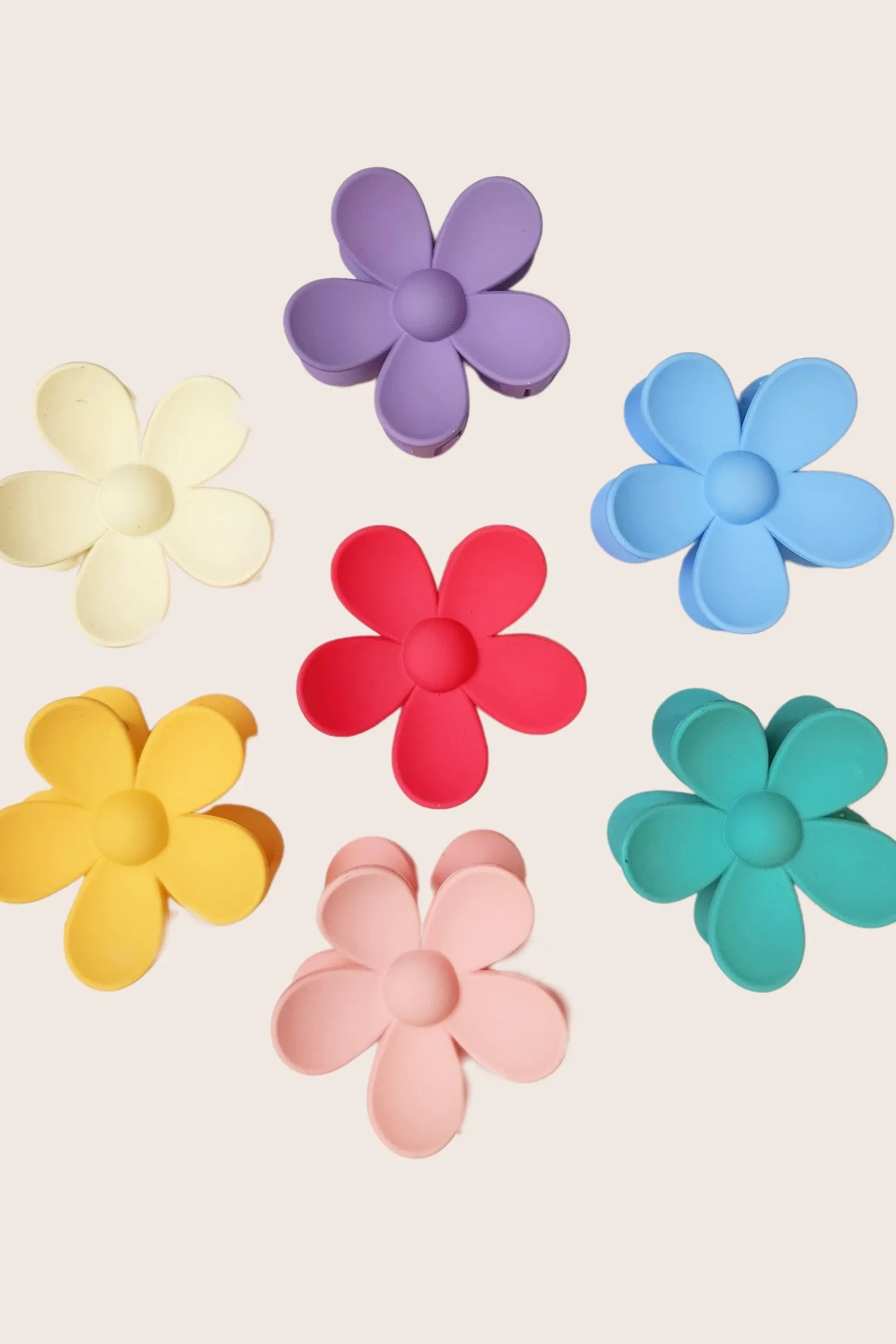 Oversize Matte Flower Hair Claw Clips