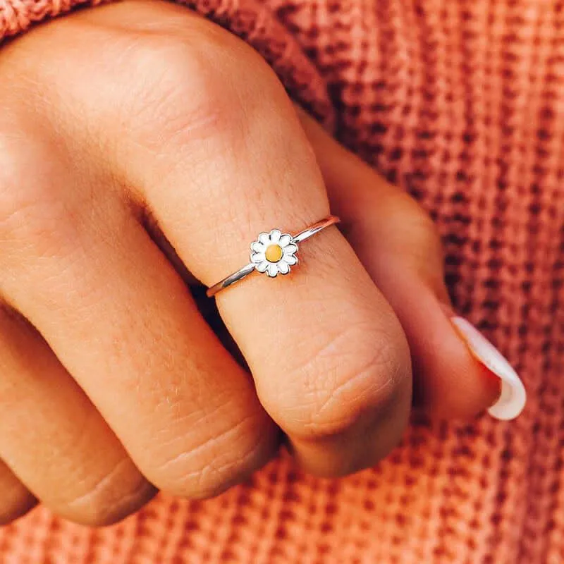 Pura Vida Daisy Ring